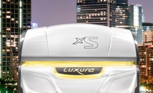 Aparat de bronzat Luxura seria x model Luxura Serie X5